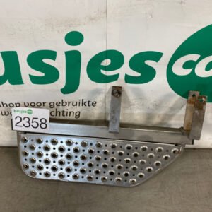 RVS opstap VW Crafter 2017> links Westfalia trekhaak (2358)