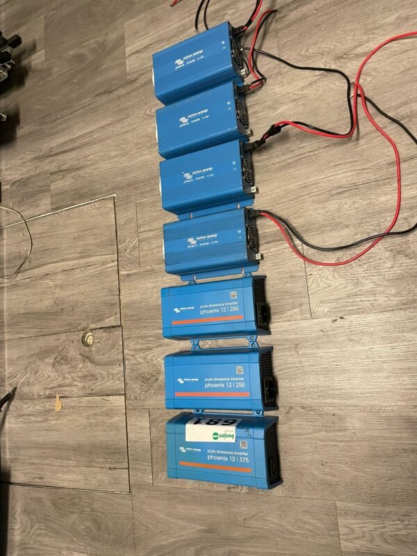 Gebruikte Victron omvormers 7x | nr 681 | getest - Afbeelding 4