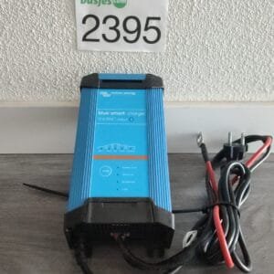 Victron Blue Smart IP22 lader 12/30 (1) | gebruikt | 2395