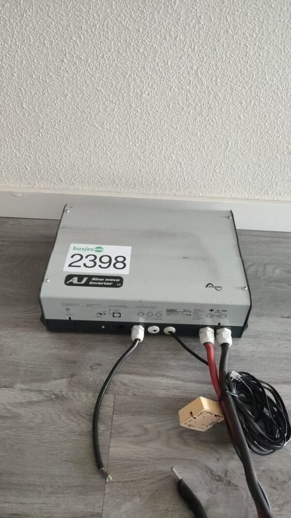 Gebruikte Studer AJ 2100‑12 omvormer 2000 W | 2398 | getest