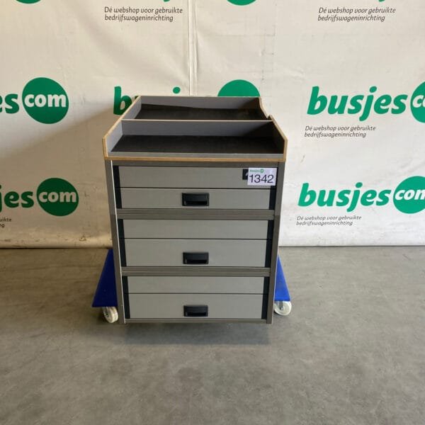 Aluca aluminium gebruikte bedrijfswageninrichting (nr 1342)