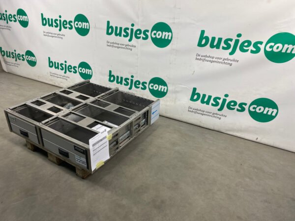 Aluca aluminium bedrijfswageninrichting gebruikt (nr 2298) - Afbeelding 4