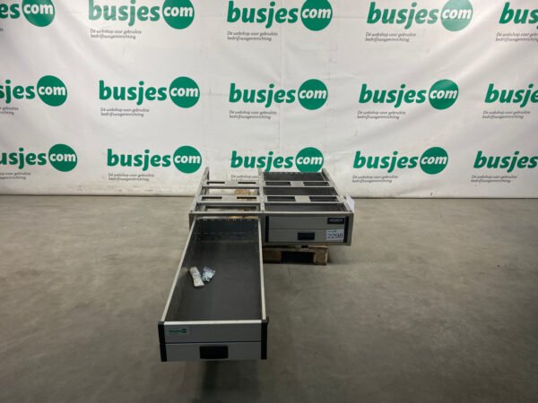 Aluca aluminium bedrijfswageninrichting gebruikt (nr 2298) - Afbeelding 6