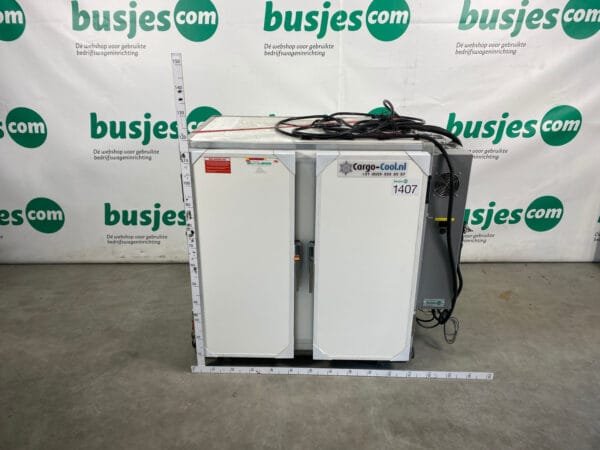 Gebruikte Universele Koeling 12V/230V (nr 1407) - Afbeelding 3