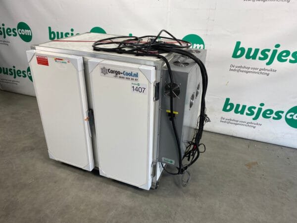 Gebruikte Universele Koeling 12V/230V (nr 1407) - Afbeelding 5